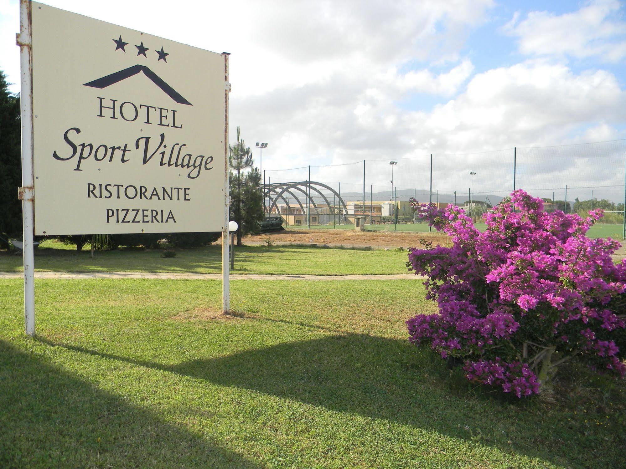 Hotel Sport Village Iglesias Eksteriør billede